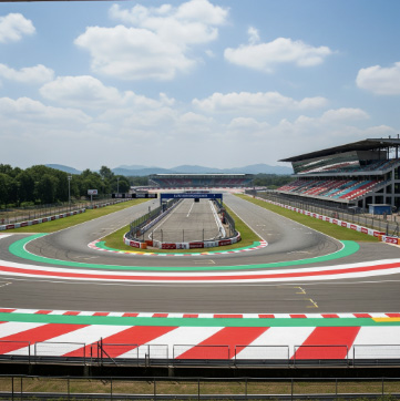 “Speedway” Track Bike Racing Photography Project | B.Sc Photography Student Project